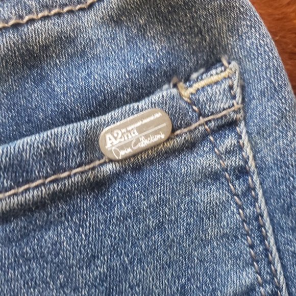 A'2nd by Special A Jeans skinny medium-wash distressed jeans Size 5 - Picture 3 of 7